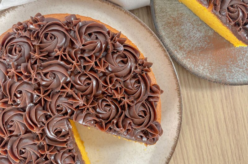 Bolo de Cenoura com Cobertura de Brigadeiro
